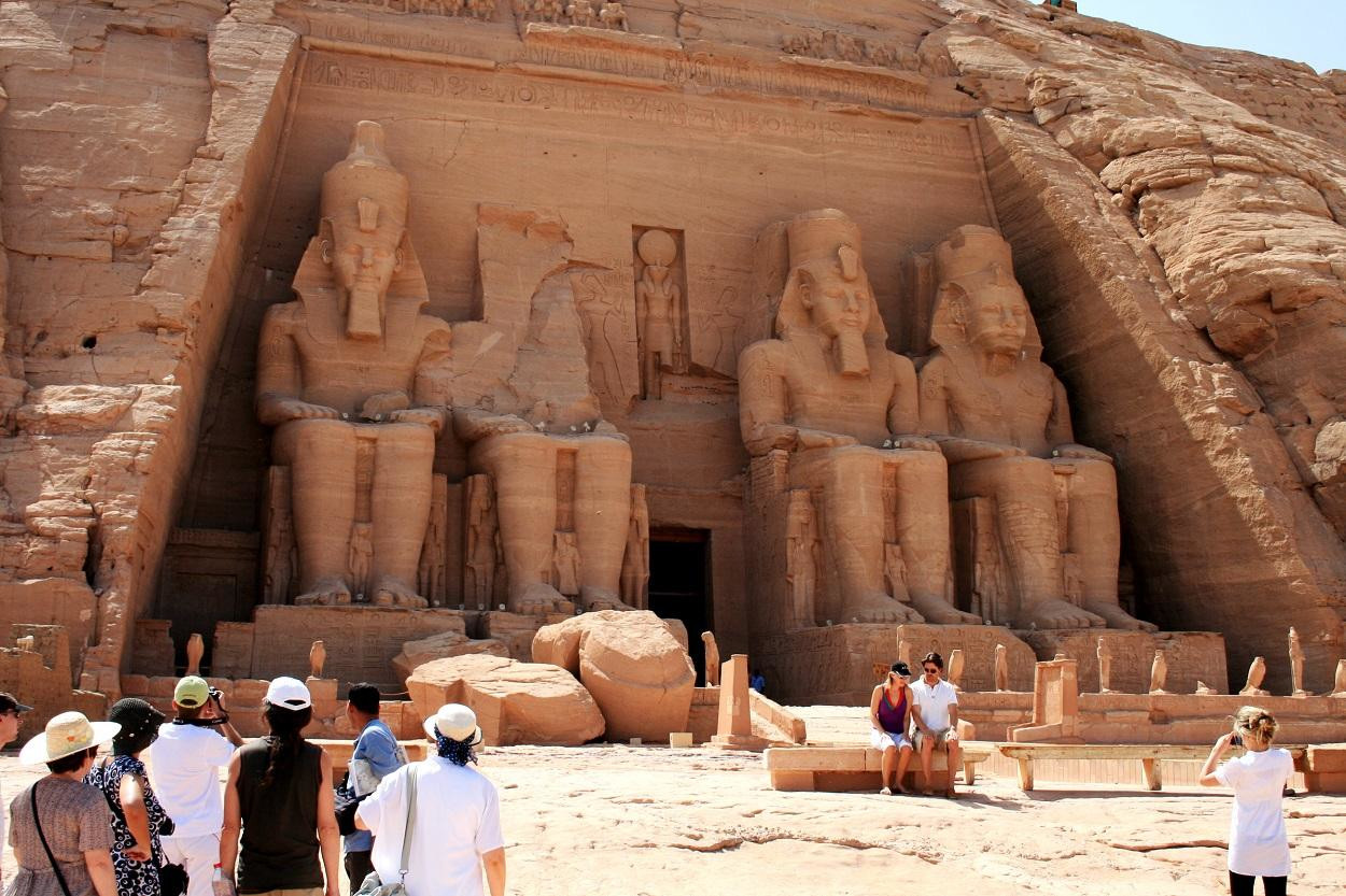 Abu Simbel tour from Luxor
