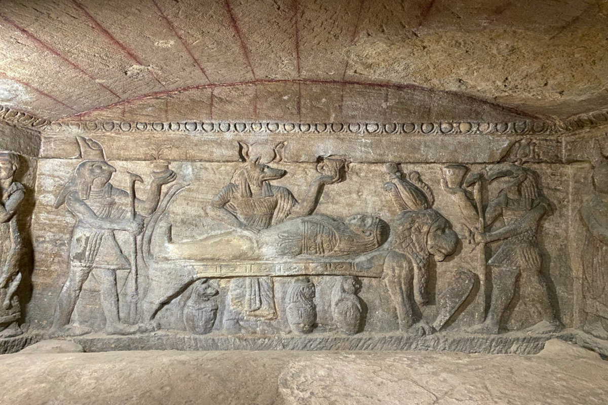 Principal tomb at Kom el-Shuqafa catacombs