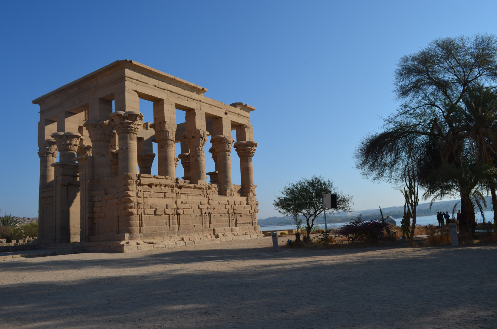 Excursion to Philae island and Trojan kiosk