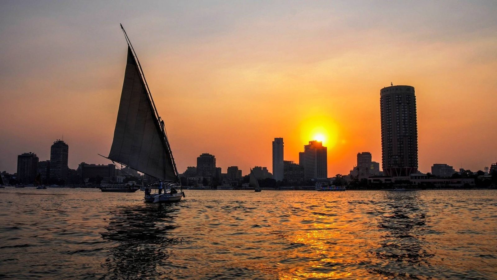 
Felucca ride onto Nile