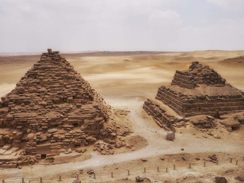 Excursion aux pyramides de Charm el-Cheikh 