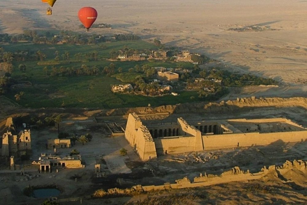 
Утренняя экскурсия на воздушном шаре в Луксоре