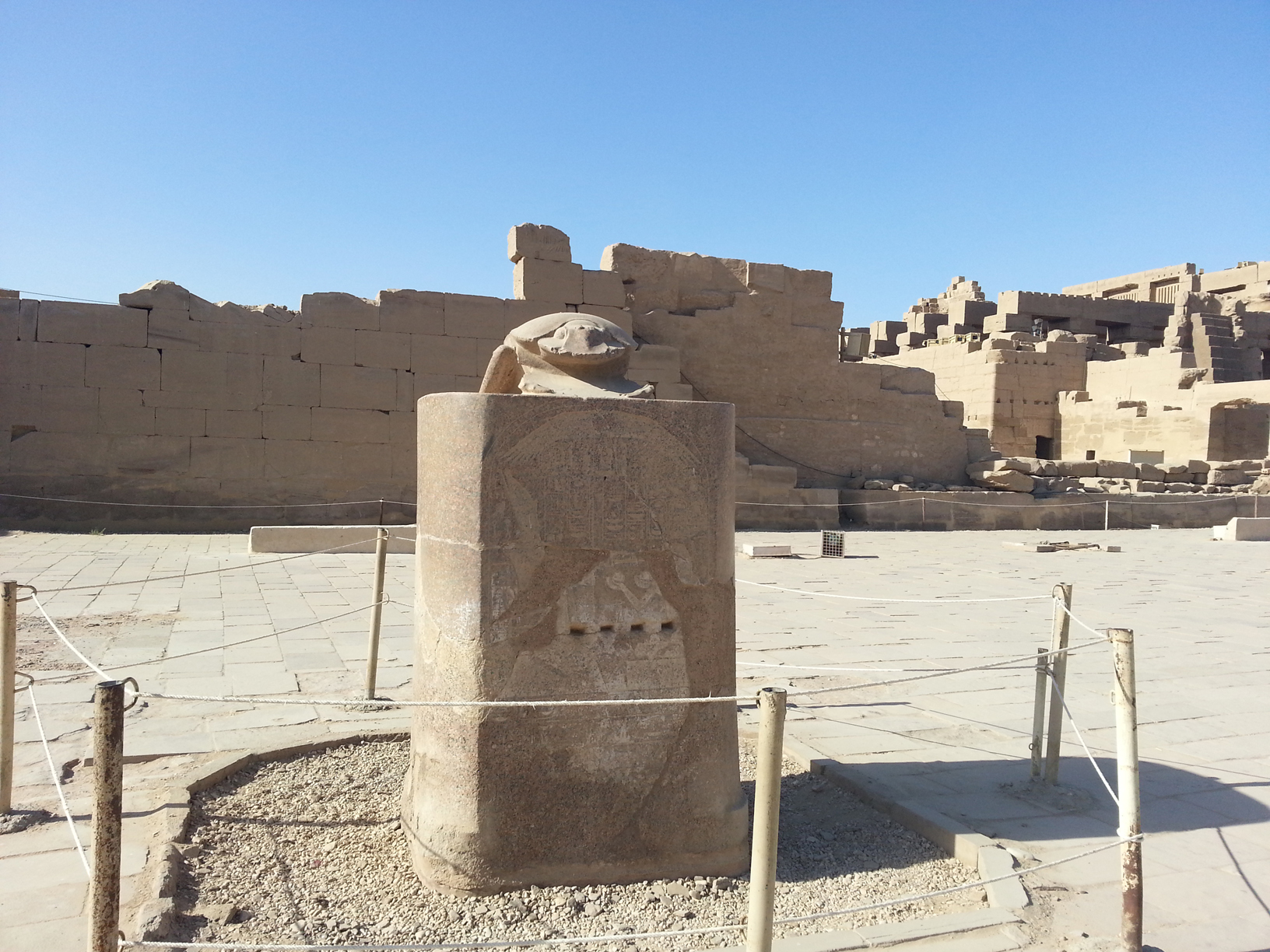 Scarabeo al tempio di Karnak 