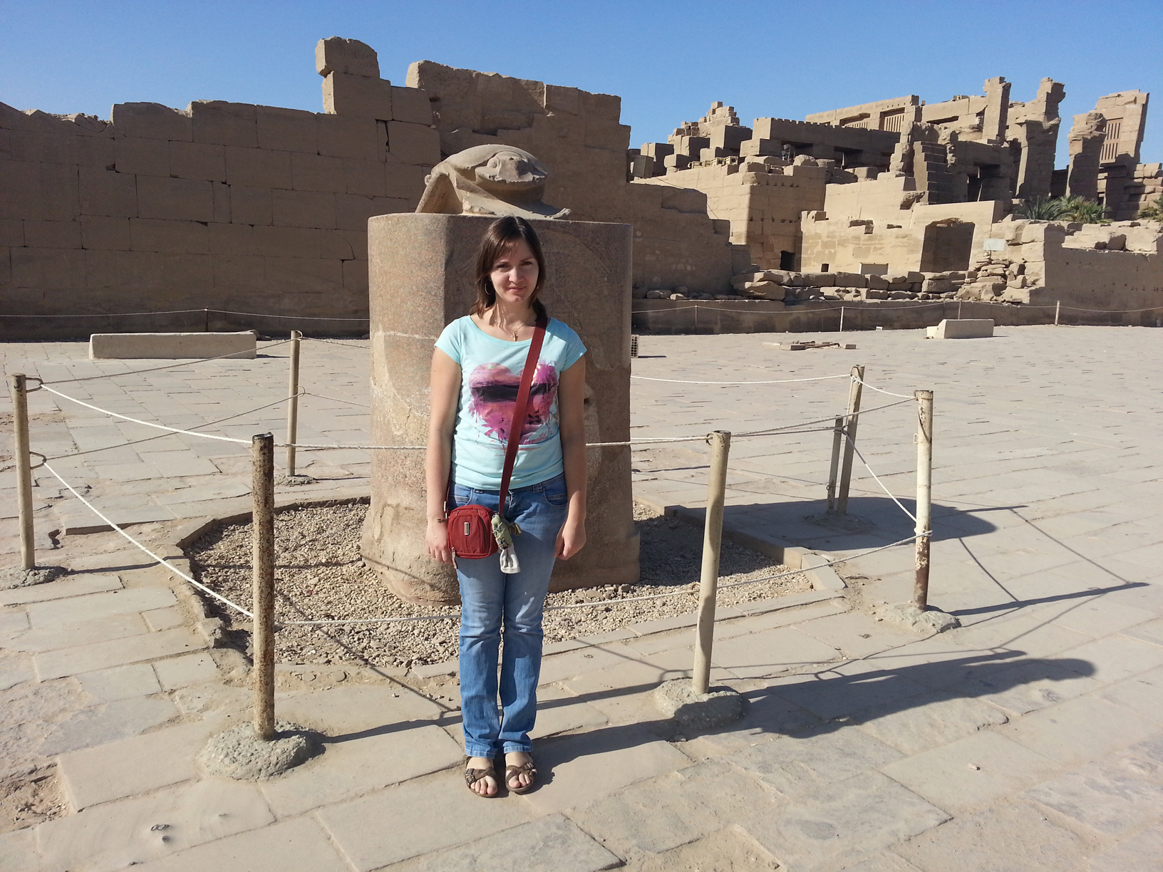 
Statue of a scarab in Karnak temple