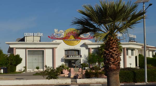 Casino Royale en la bahía de Naama Bay