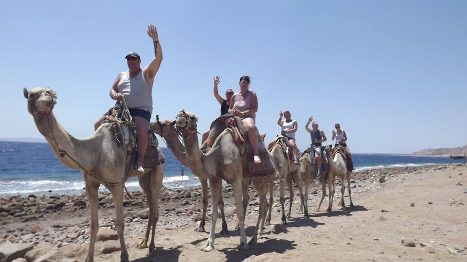 Excursión al Protectorado de Abu Galum 