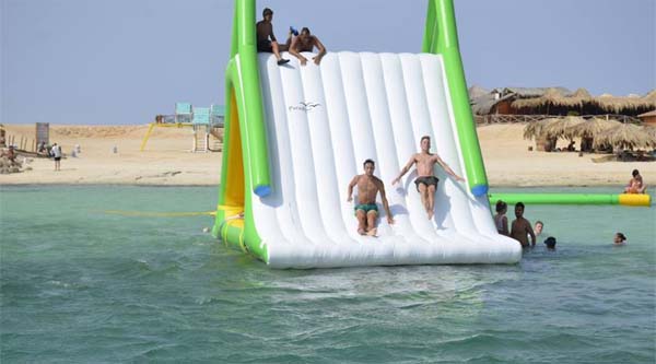  Loisirs aquatiques au paradis
