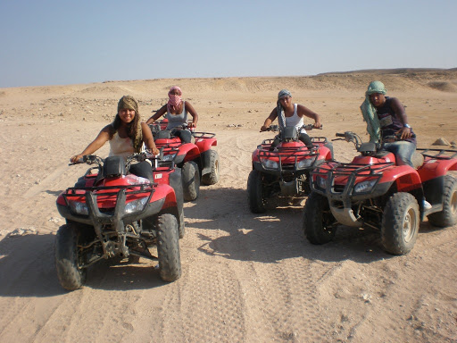 
Safari 4x4 nel deserto di Hurghada