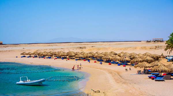 Bahía de Sharm el Naga 