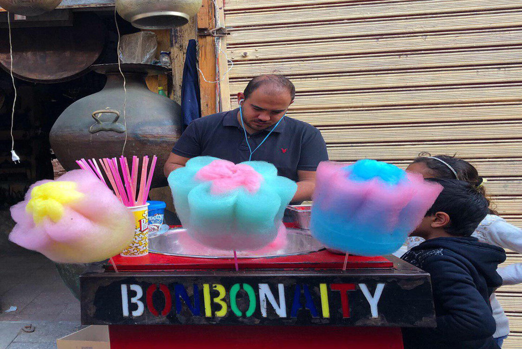 
Candy floss vendor