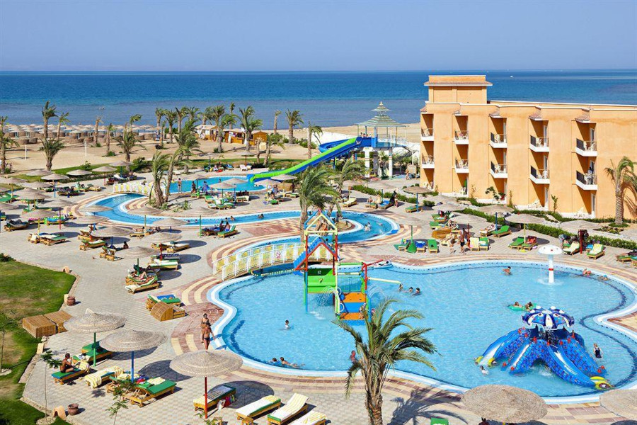 Отель в Хургаде Three corners Sunny beach resort