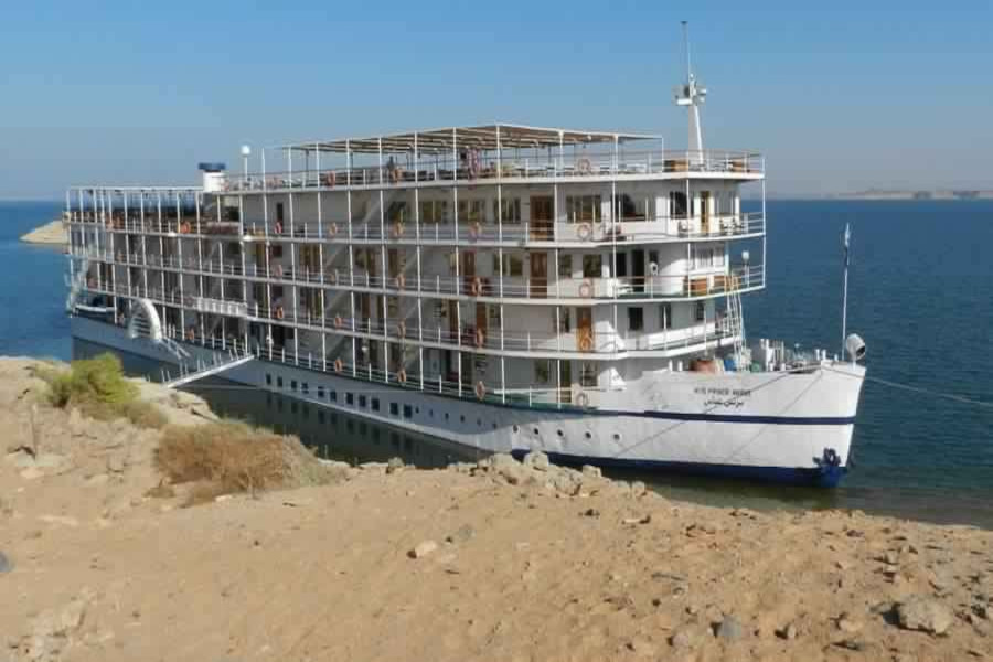 Floating hotel Prince Abbas