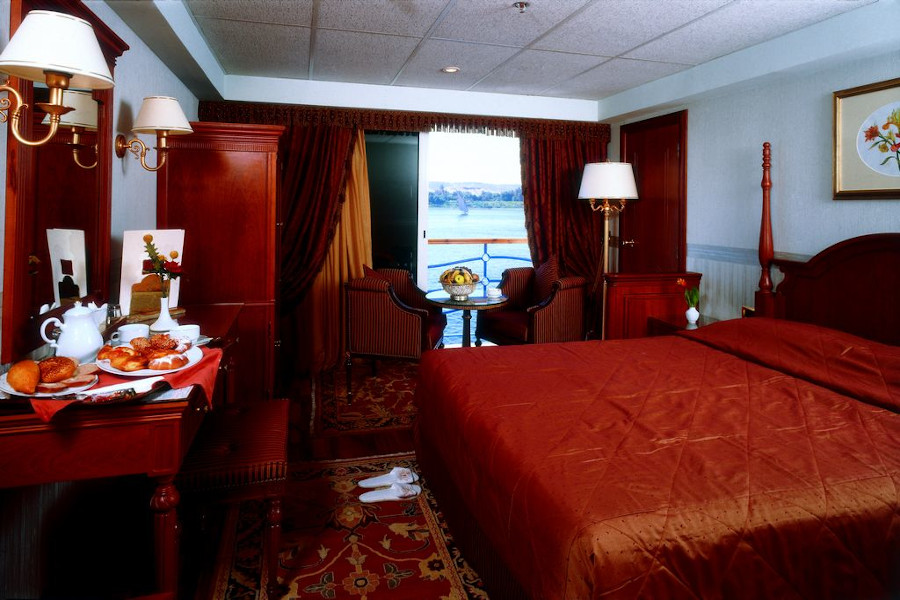 
Кабина Junior Siute на теплоходе MS Royal Princess 5* Super Deluxe