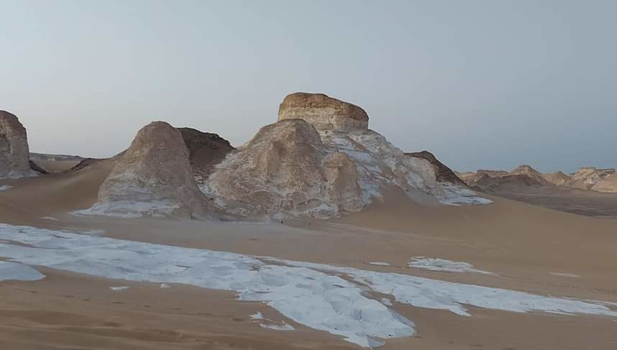 
Tour al desierto Blanco en Egipto